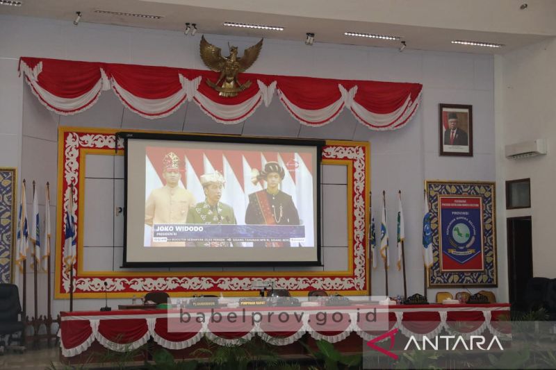 Masyarakat Bangga Presiden Jokowi Kenakan Pakaian Adat Bangka Belitung