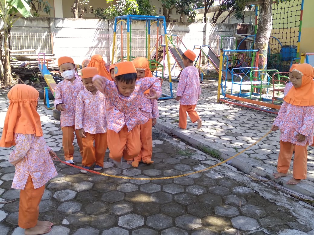 Pengaruh Permainan Tradisional Lompat Tali Terhadap Perkembangan ...