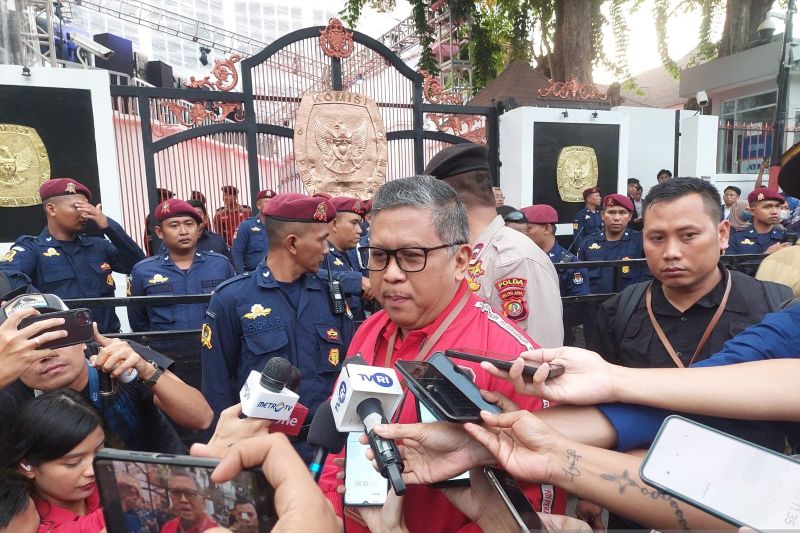 Hasto Ganjar Mahfud Tekankan Pentingnya Keadilan Hukum Saat Debat