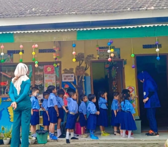 Masa Pengenalan Lingkungan Sekolah Yang Menyenangkan.